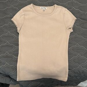 Reformation XS t shirt